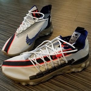 Nike React WR ISPA